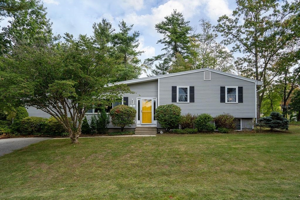 Property Photo:  9 Bradford Street  NH 03038 