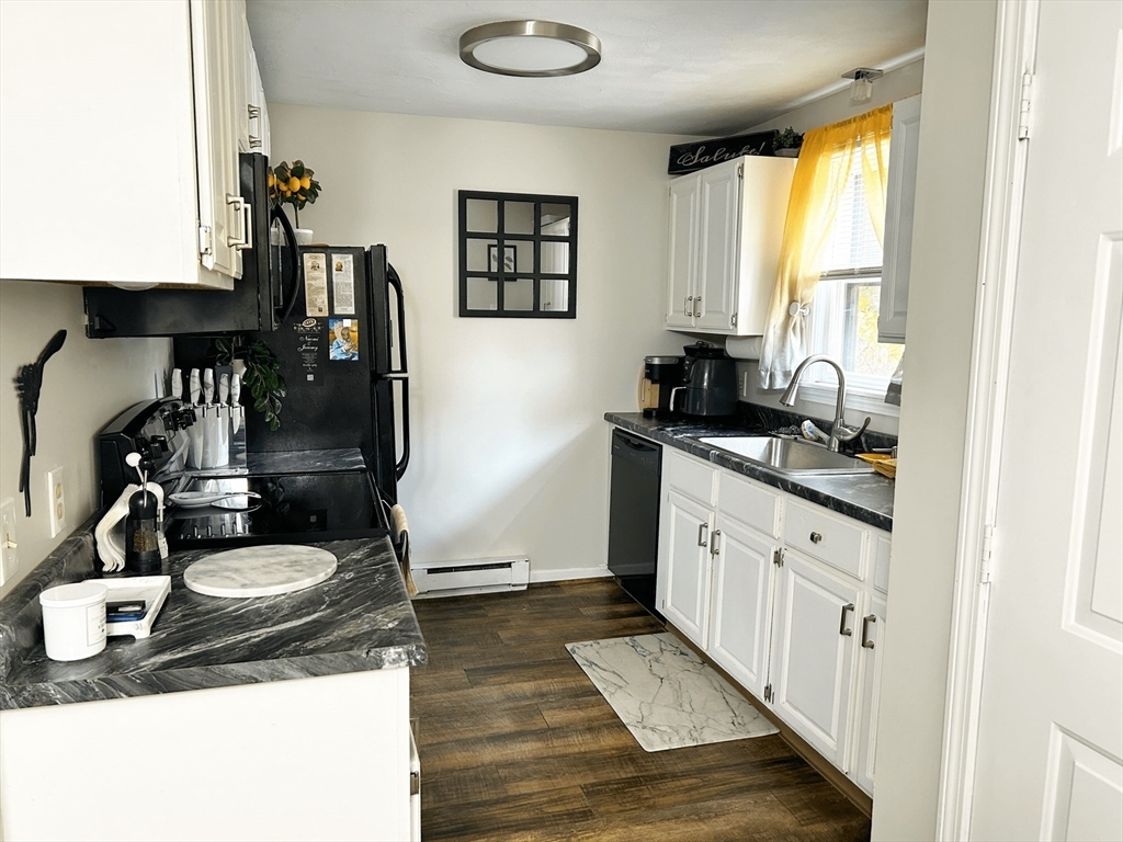 Property Photo:  29 Mallard Dr 29  MA 01420 