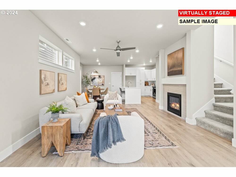 Property Photo: 6537 SE Kinnaman St OR 97123