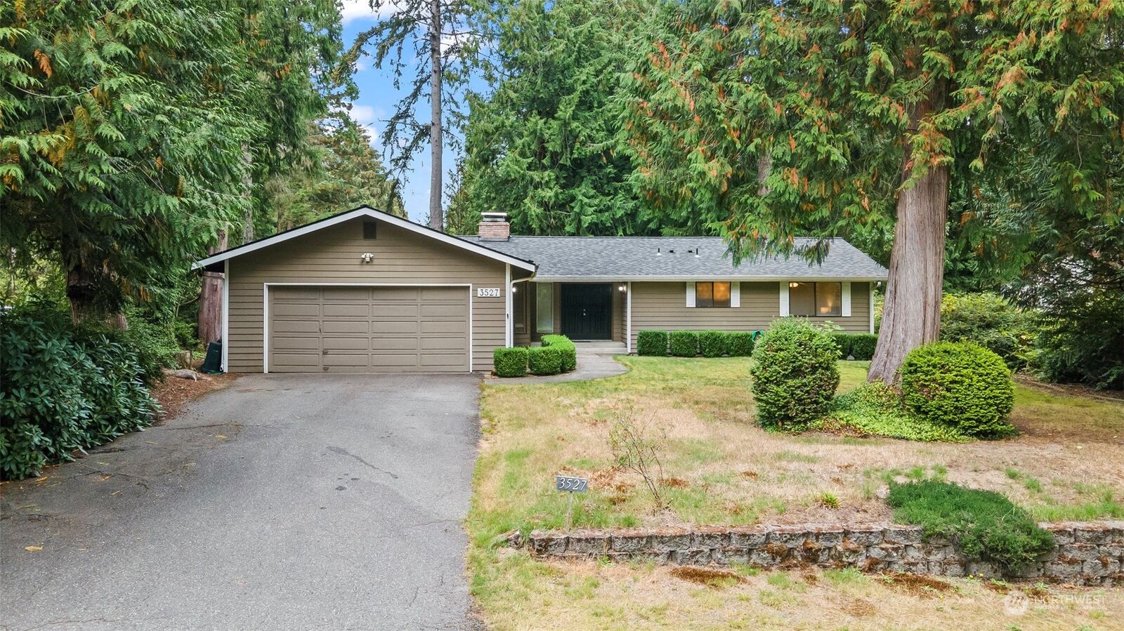 Property Photo:  3527  108th Street NW  WA 98332 