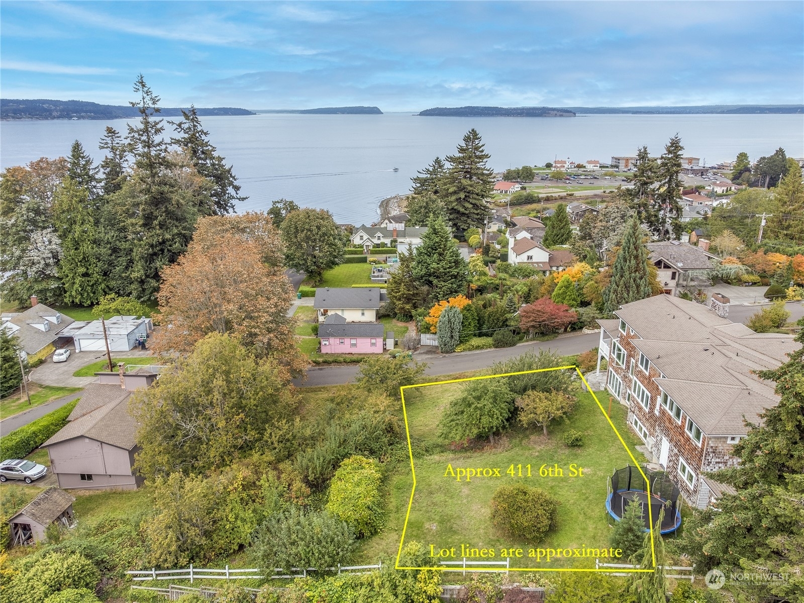 411 6th Street  Mukilteo WA 98275 photo