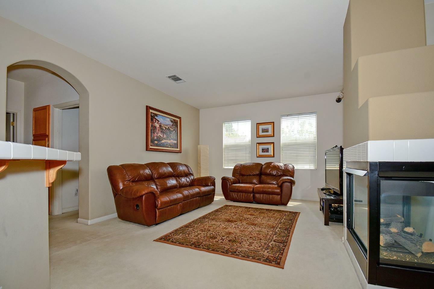 Property Photo:  842 Basking Lane  CA 95138 