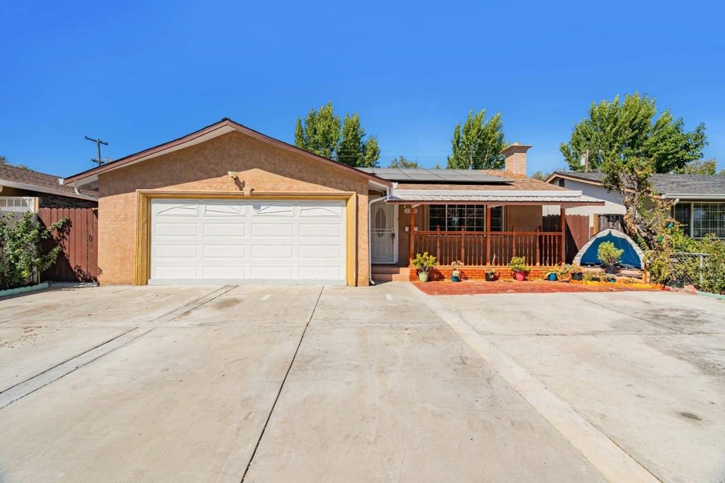 Property Photo:  2543 Bambi Lane  CA 95116 