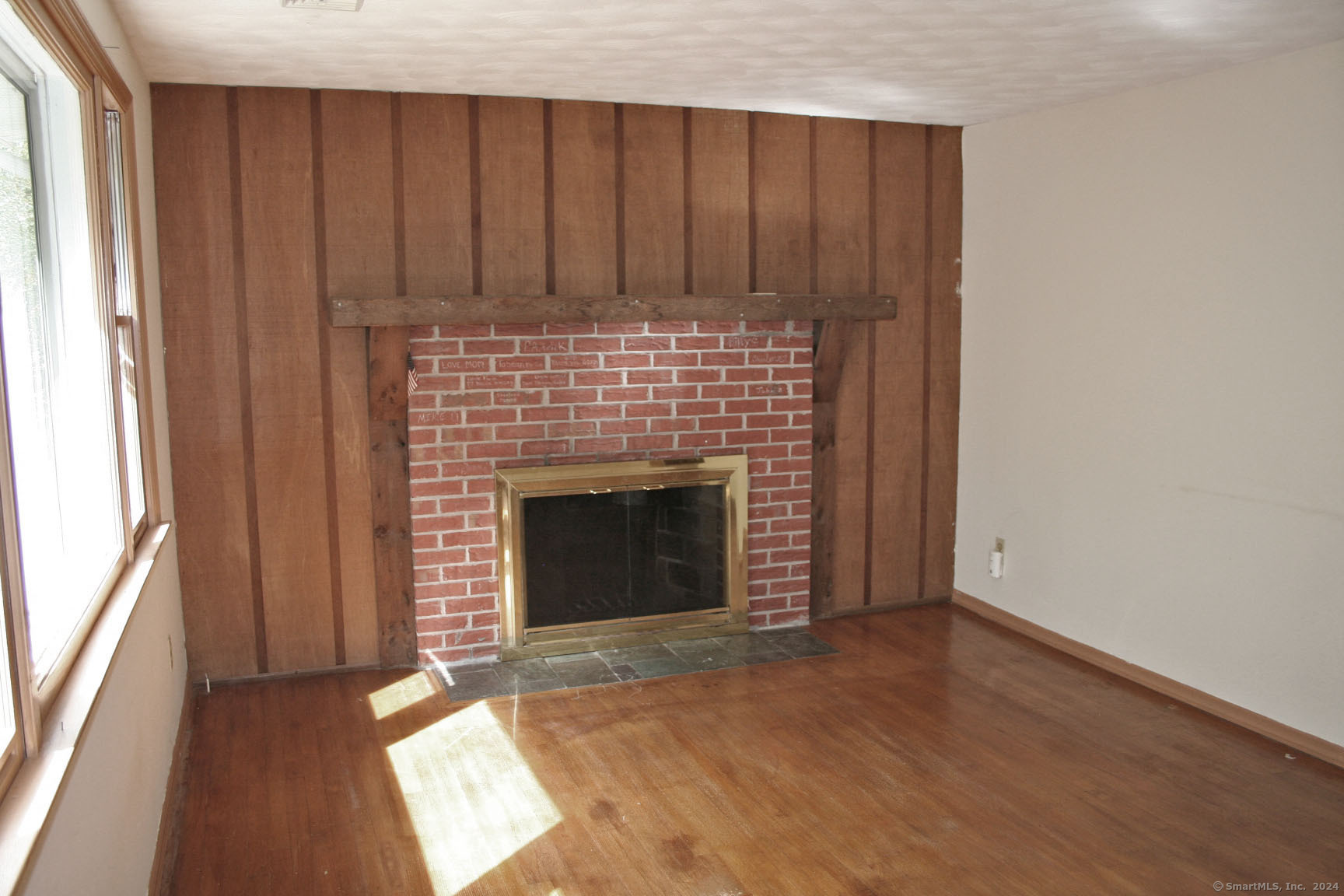 Property Photo:  55 Burr Hill Road  CT 06419 