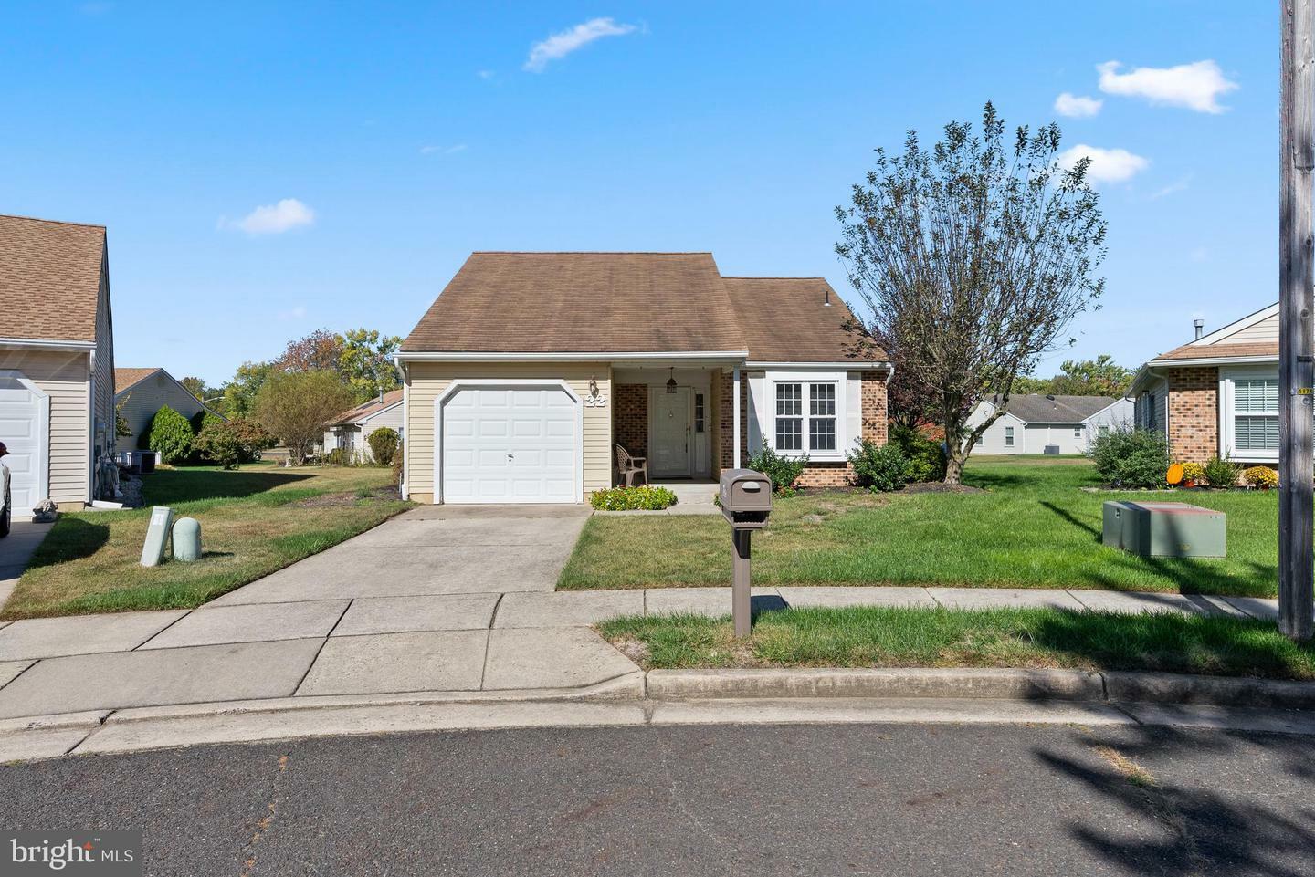 Property Photo: 22 Danville Court NJ 08054