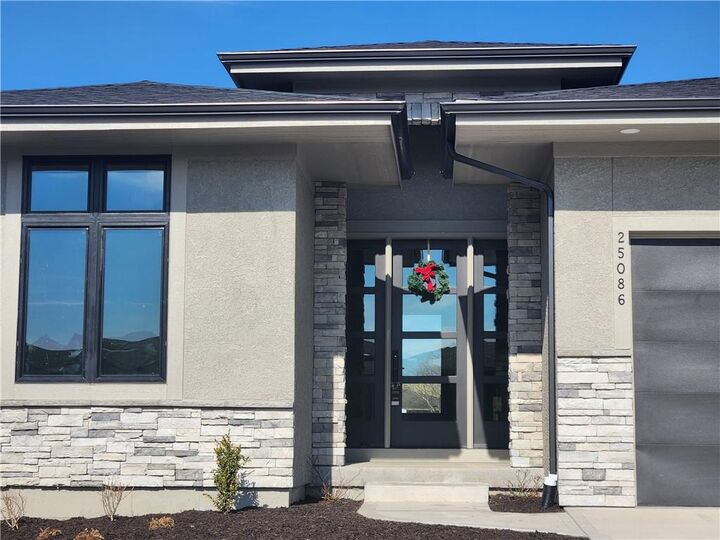 Property Photo:  25086 W 112th Street  KS 66061 