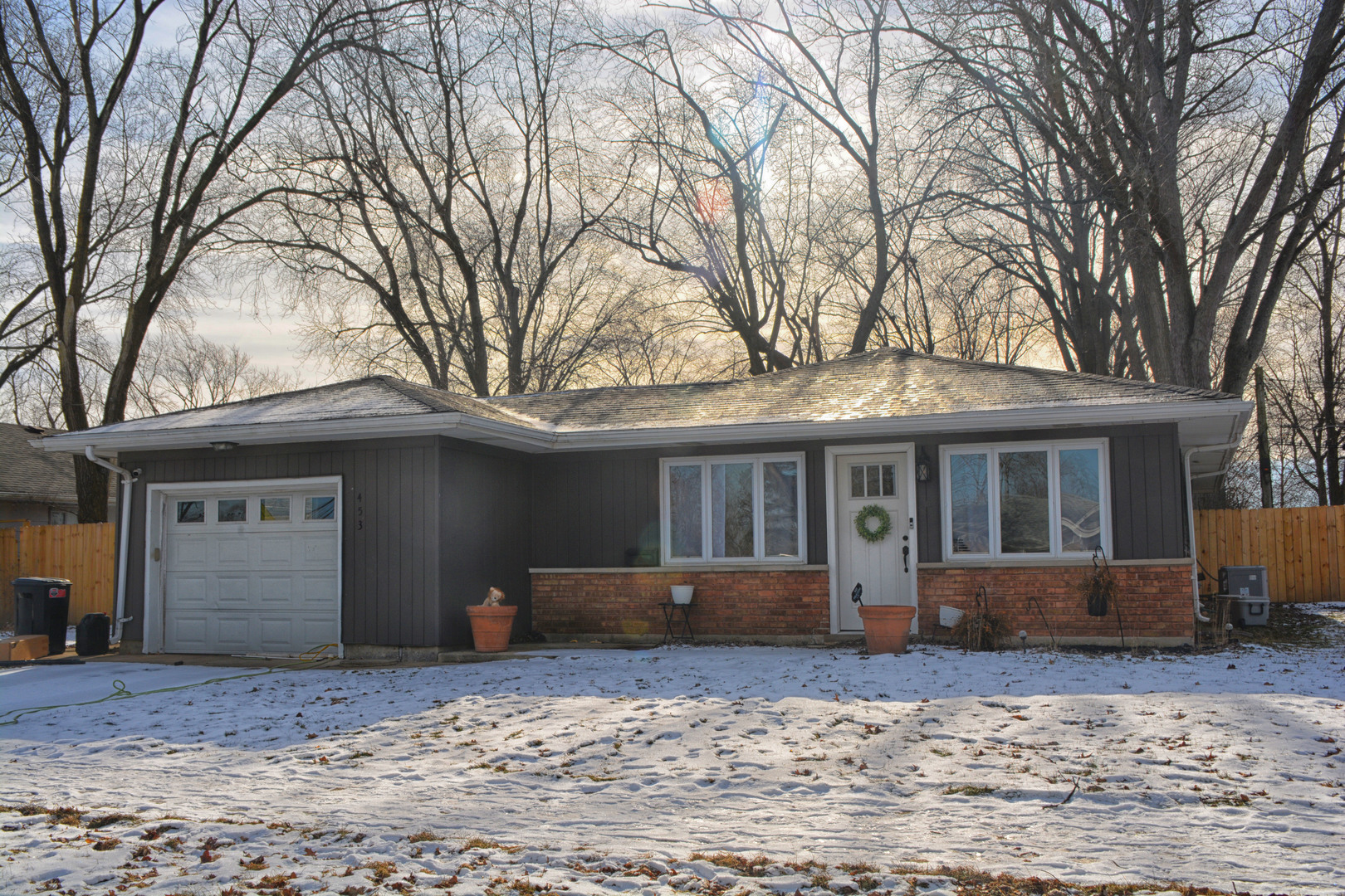 Property Photo:  453 Lakewood Boulevard  IL 60466 