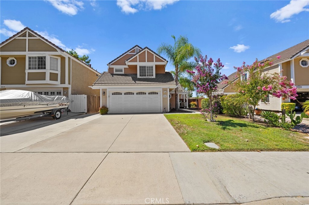 Property Photo:  23987 Five Tribes Trail  CA 92562 