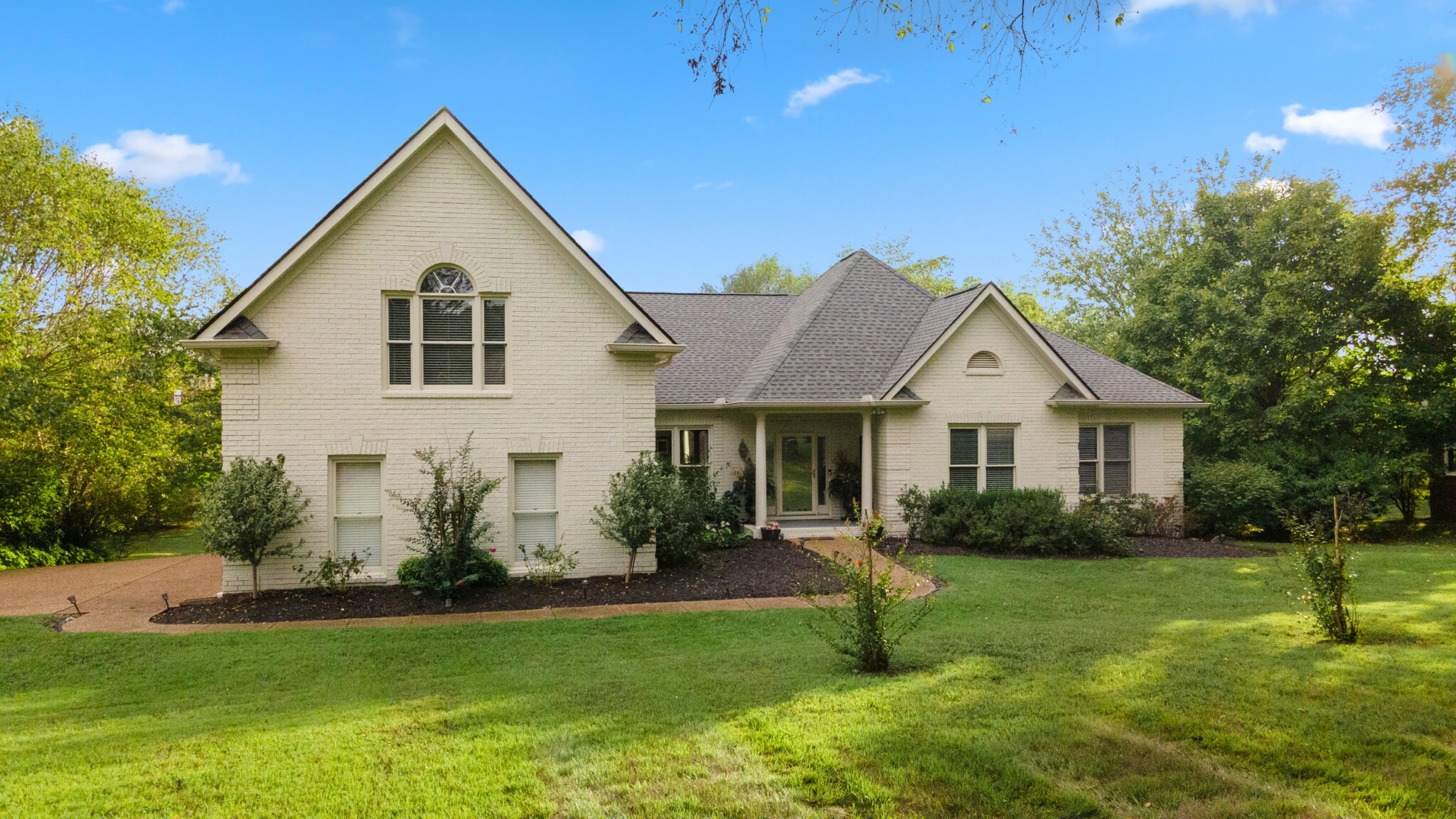 Property Photo:  509 Barrington Dr  TN 37067 