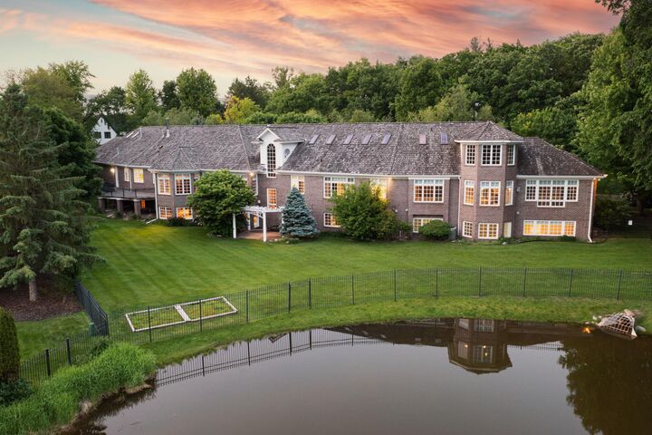 4700 Merilane Avenue  Edina MN 55436 photo