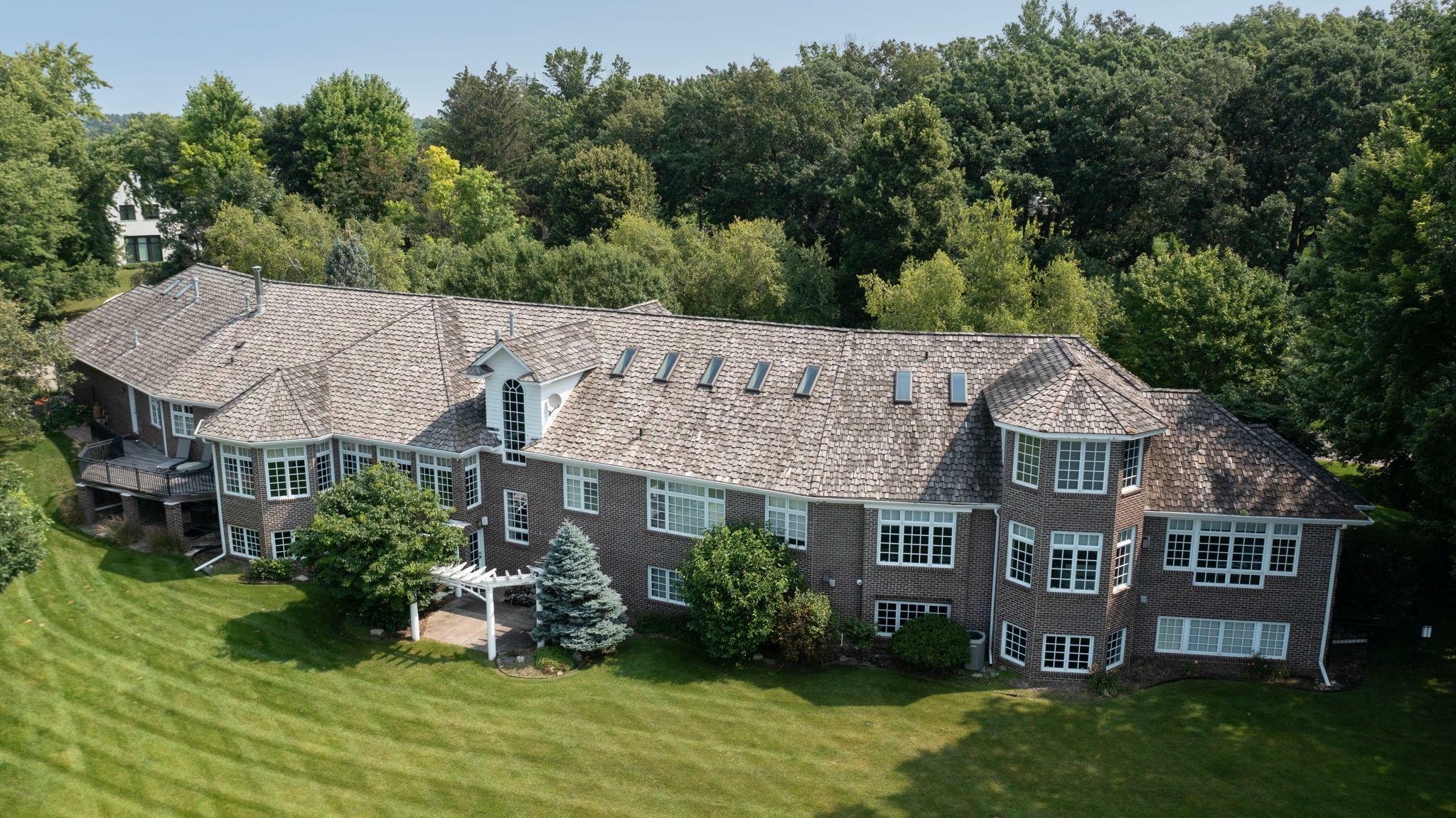 Property Photo: 4700 Merilane Avenue MN 55436