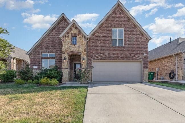 Property Photo: 537 England Street TX 75189