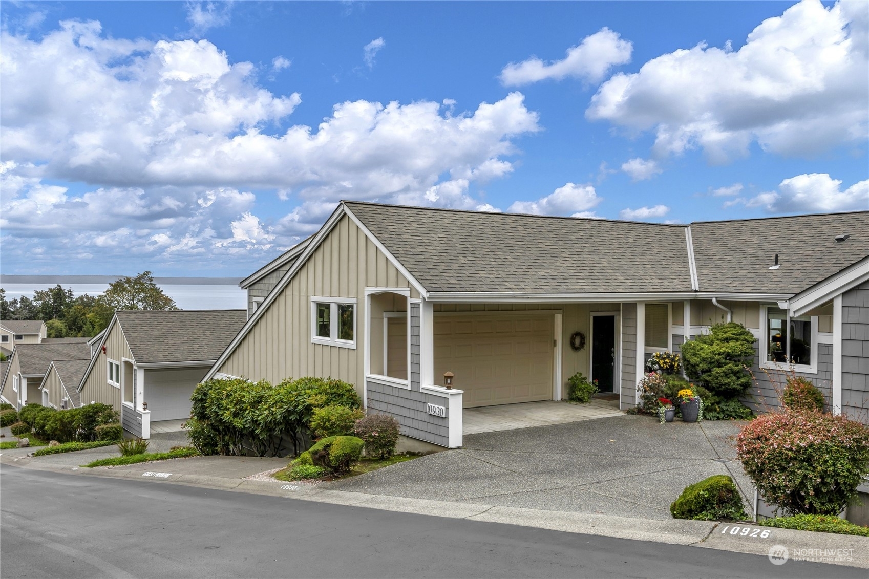 Property Photo:  10930 W Villa Monte Drive  WA 98275 