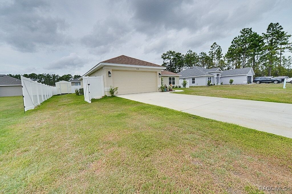 Property Photo:  8330 N India Way  FL 34434 