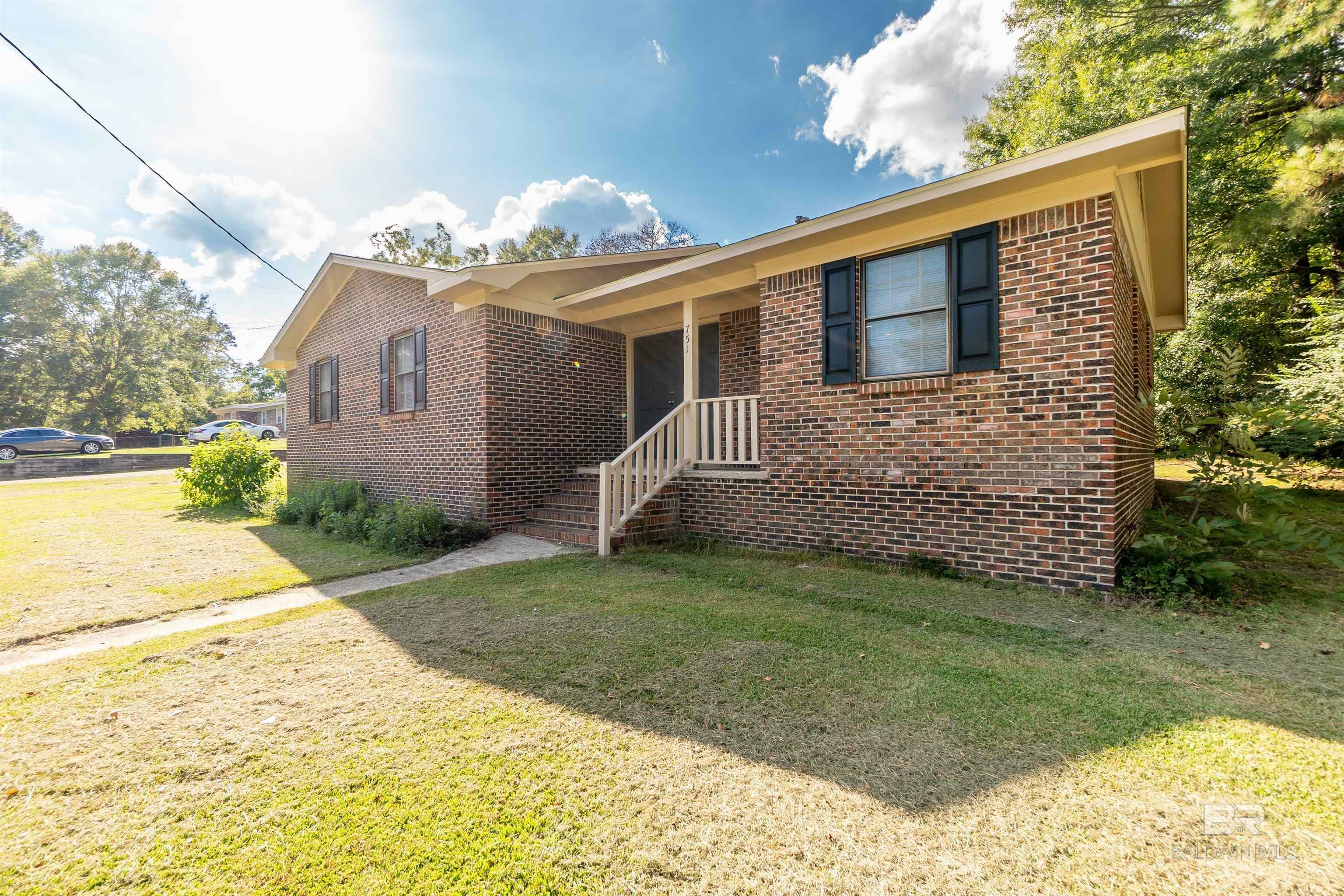 Property Photo:  751 Liles Boulevard  AL 36426 