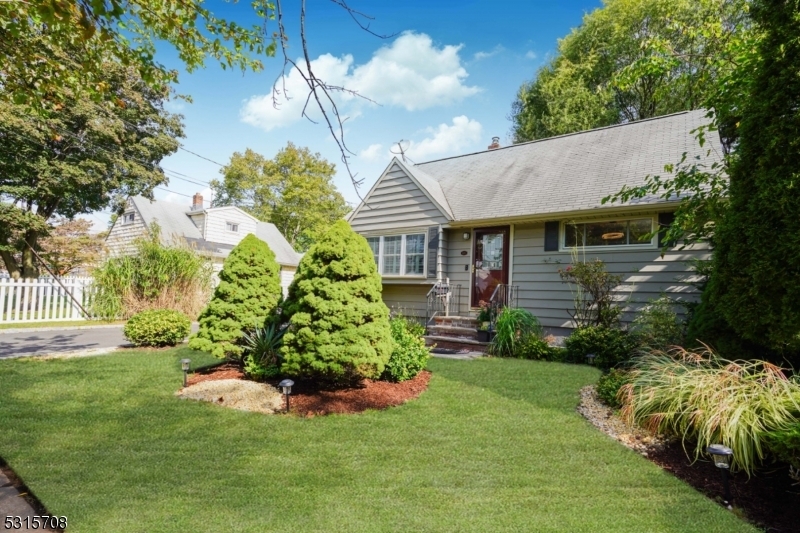 Property Photo:  1271 Revoir Dr  NJ 07065 