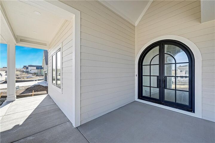 Property Photo:  17308 Earnshaw Street  KS 66221 