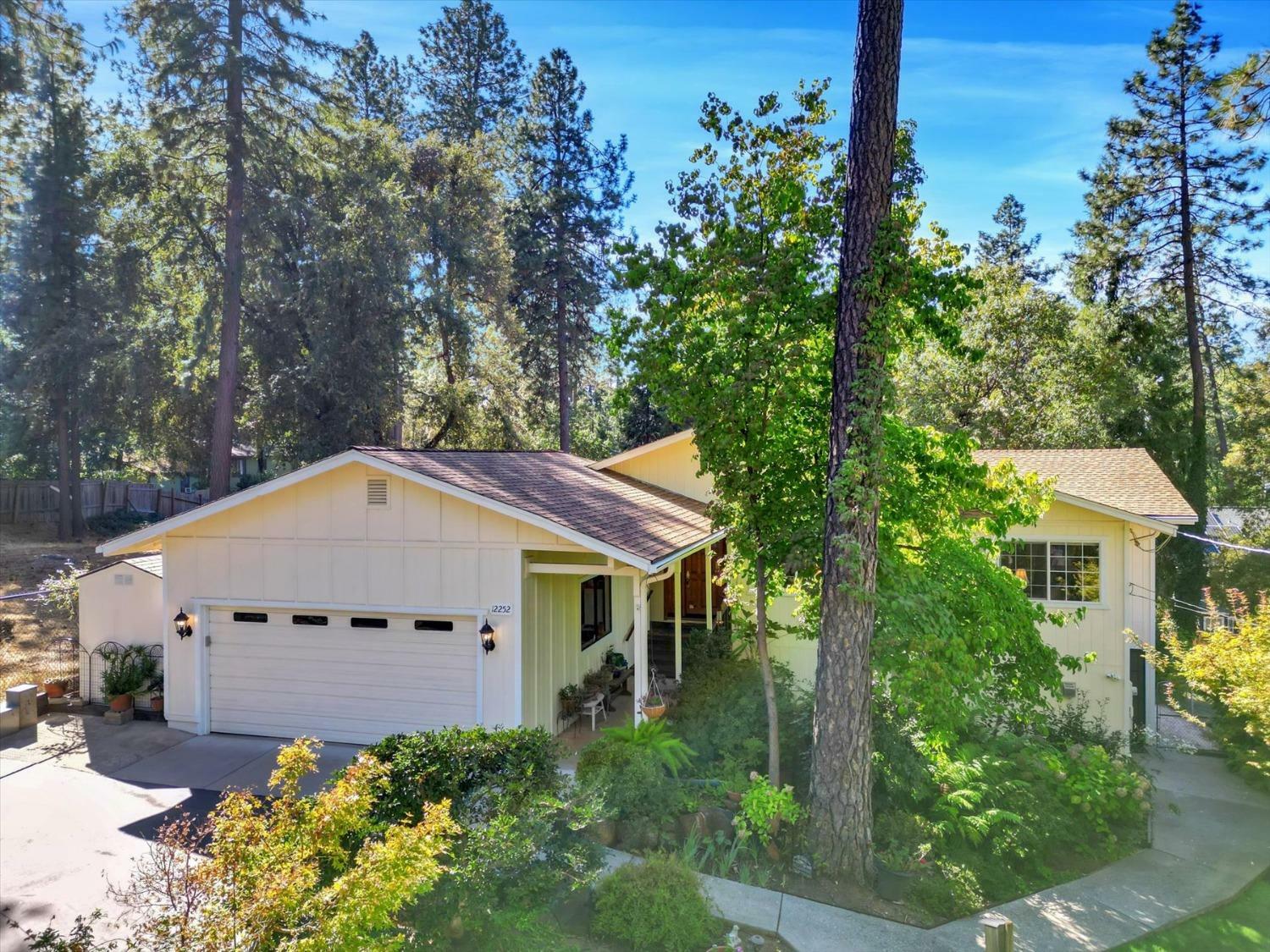 Property Photo:  12252 Francis Drive  CA 95949 