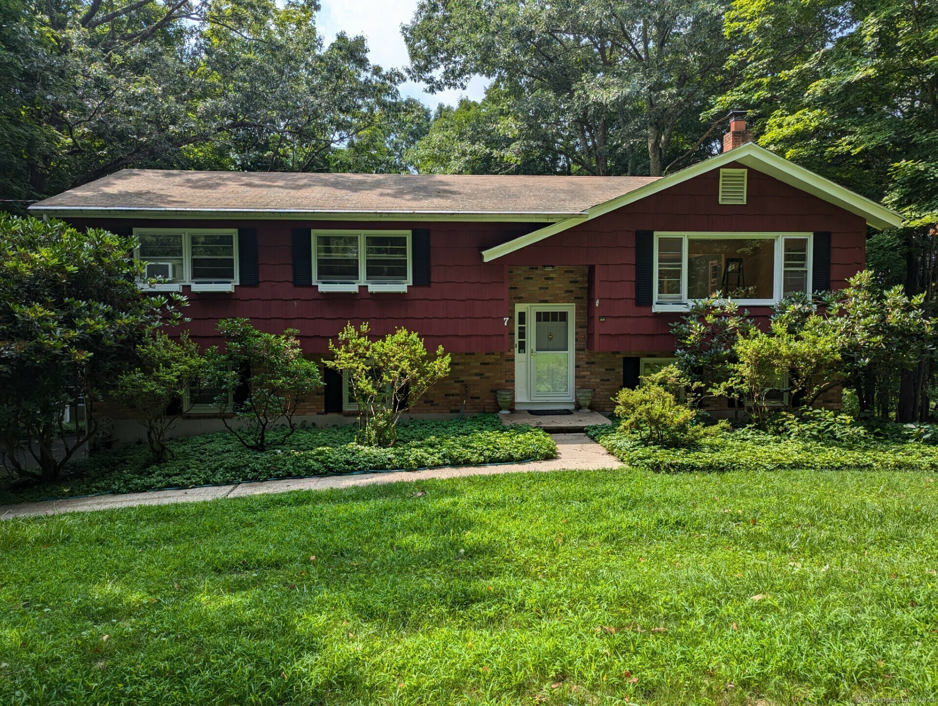 Property Photo:  7 John Perry Drive  CT 06811 