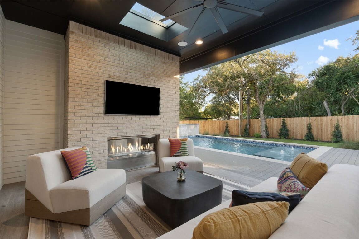 Property Photo: 3103 White Rock Drive TX 78757
