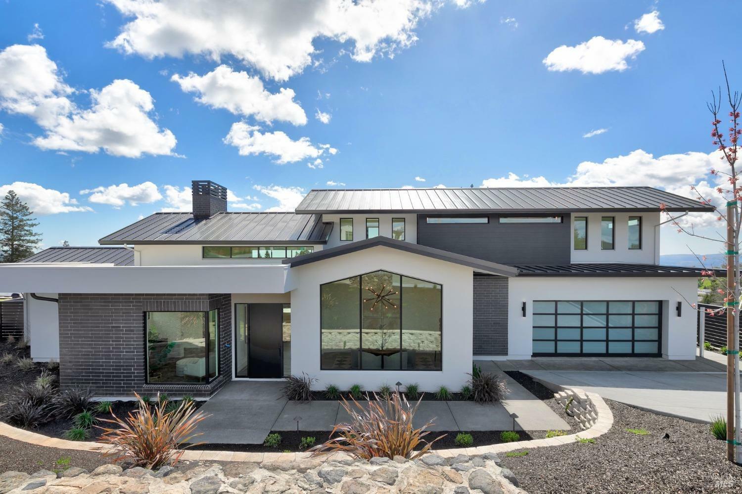 Property Photo: 3607 Crescent Circle CA 95403