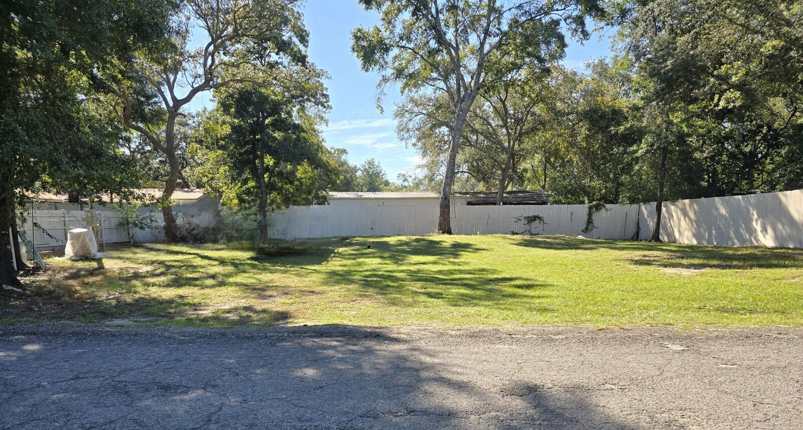 Property Photo: 38 Redfish Road FL 32439