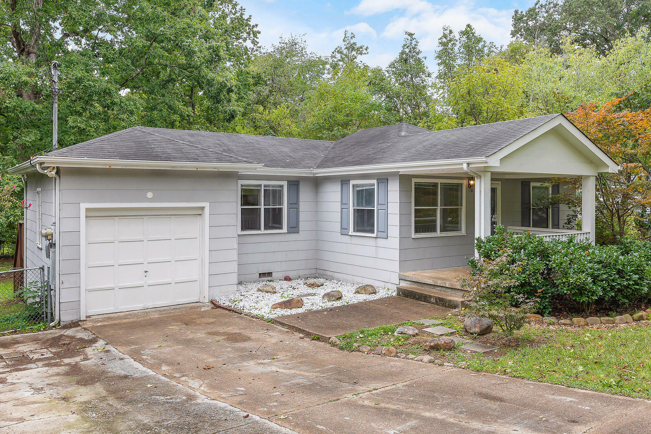 Property Photo: 3860 Fairfax Drive TN 37415