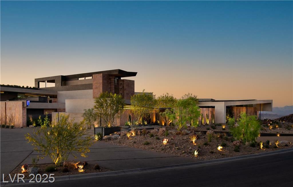 Property Photo: 685 Dragon Peak Drive NV 89012