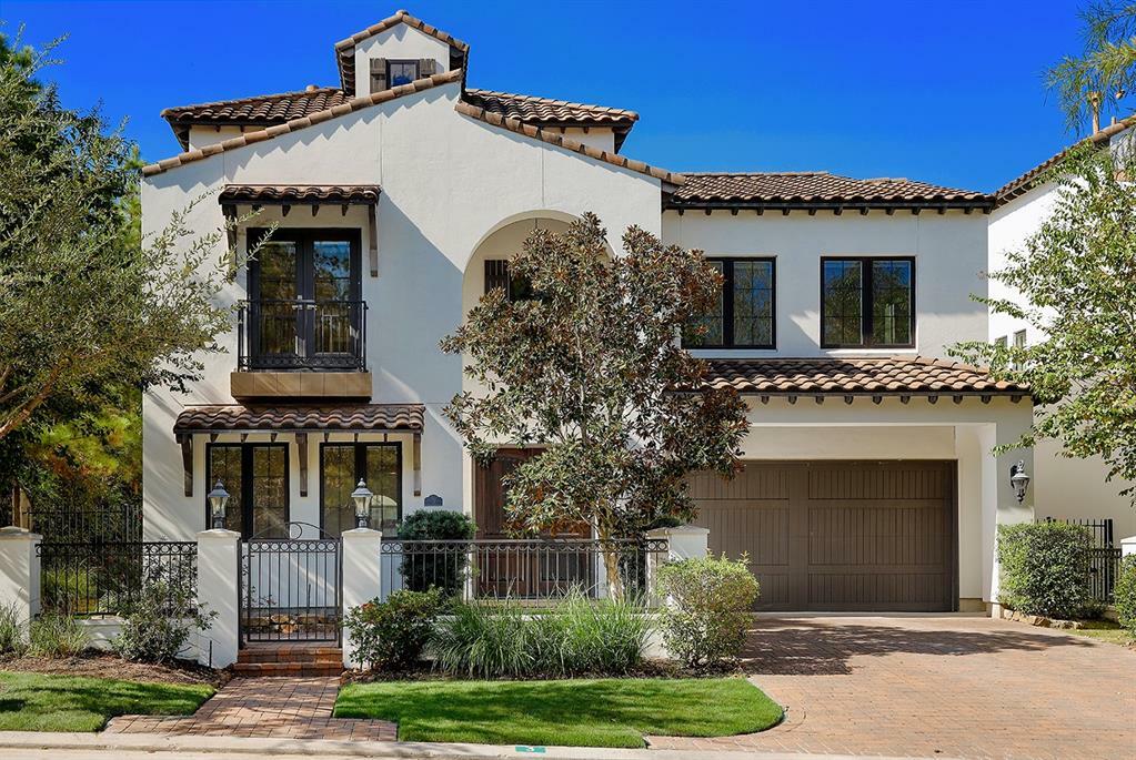 3 Linksgate Place  The Woodlands TX 77380 photo