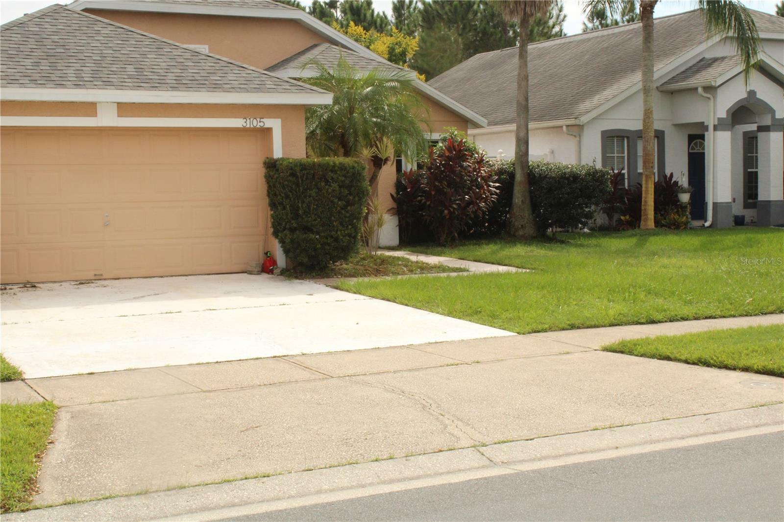 Property Photo:  3105 Turret Drive  FL 34743 