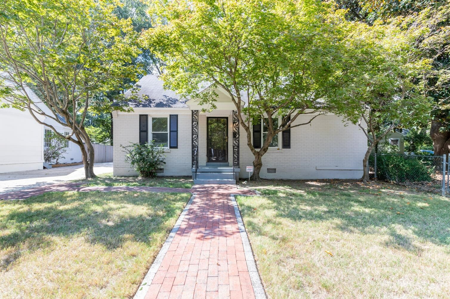 Property Photo:  67 E Lafayette Cir  TN 38111 