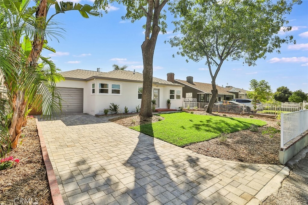 Property Photo:  7452 Irvine Avenue  CA 91605 