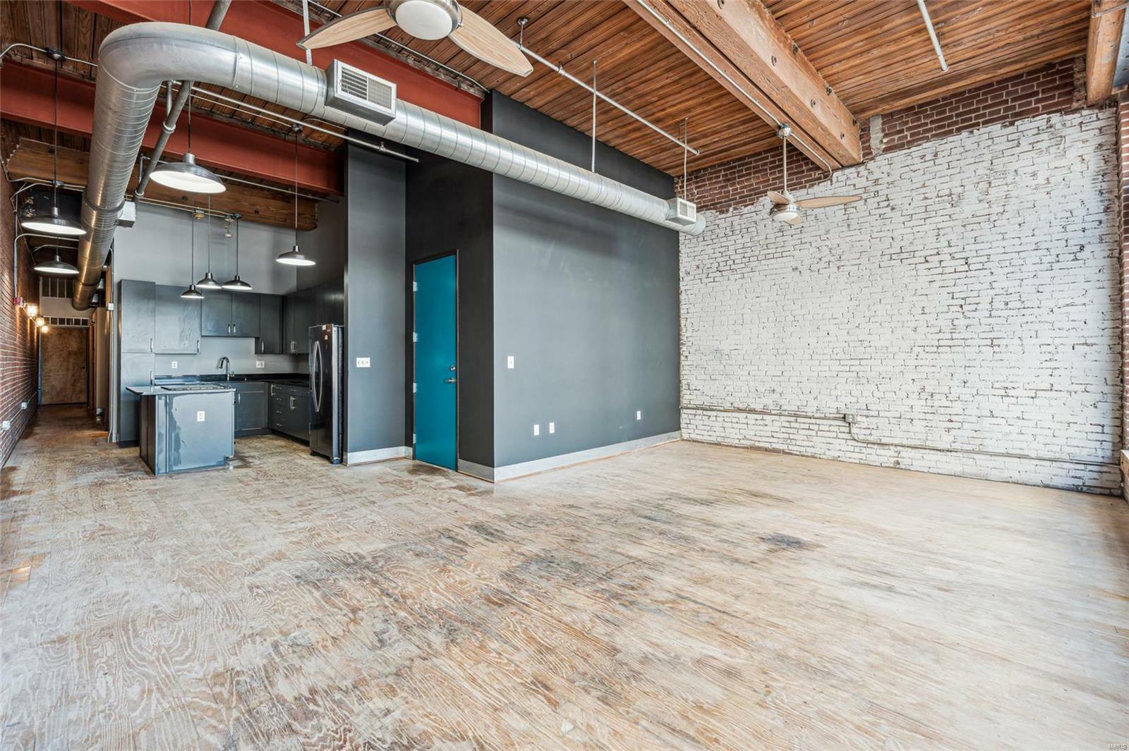 Property Photo:  1312 Washington Avenue 2A  MO 63103 