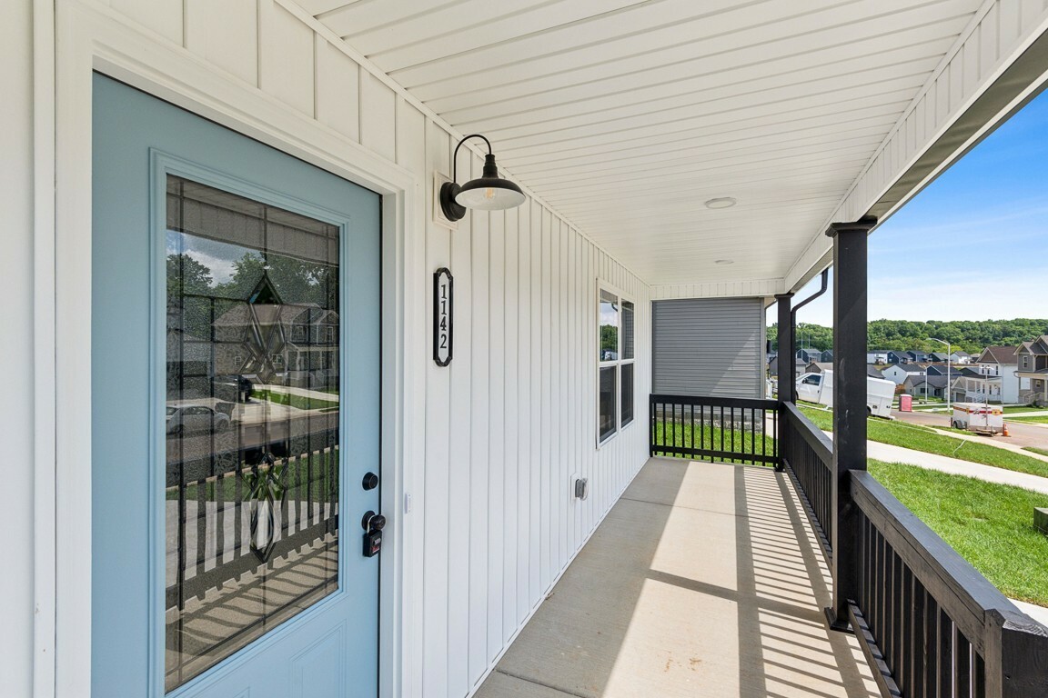 Property Photo:  1142 Tybee Dr  TN 37042 