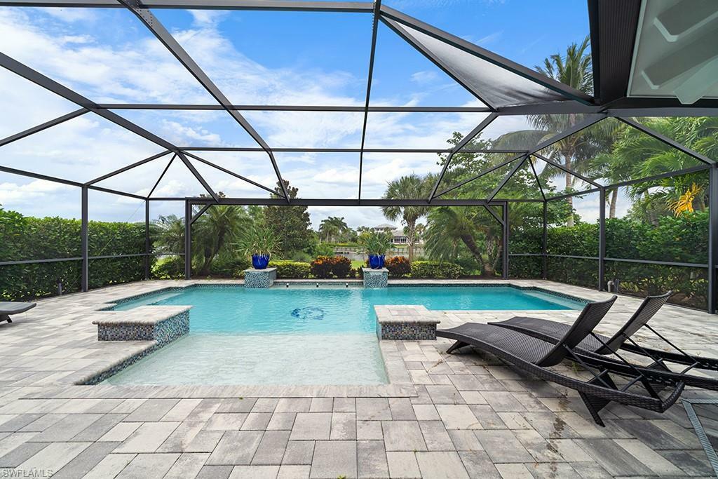 Property Photo: 5154 Andros Dr FL 34113
