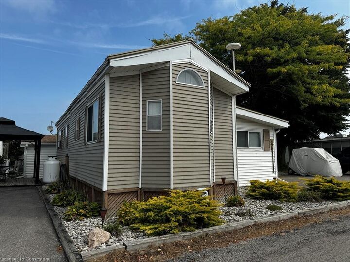92 Clubhouse Road 80 — photo 1