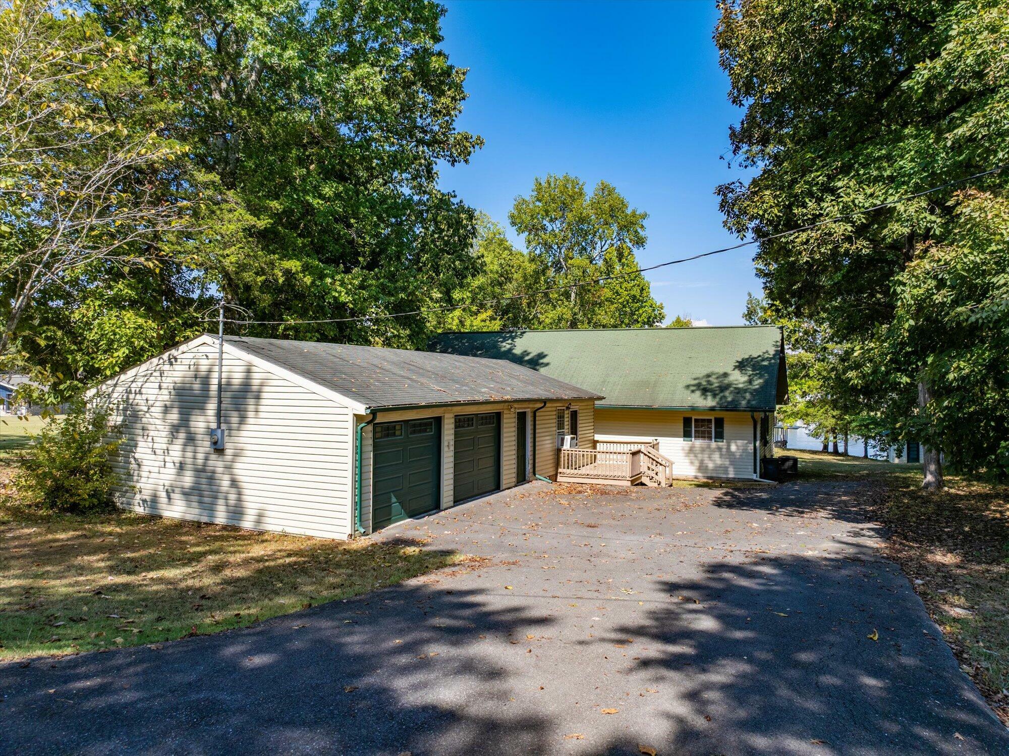 152 Hiwassee Drive  Decatur TN 37322 photo