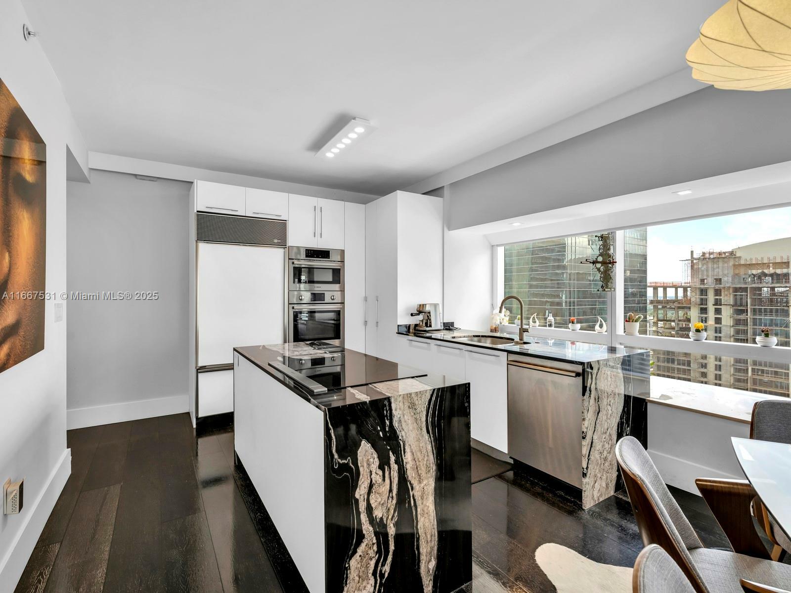 Property Photo: 1435 Brickell Ave 3512 FL 33131