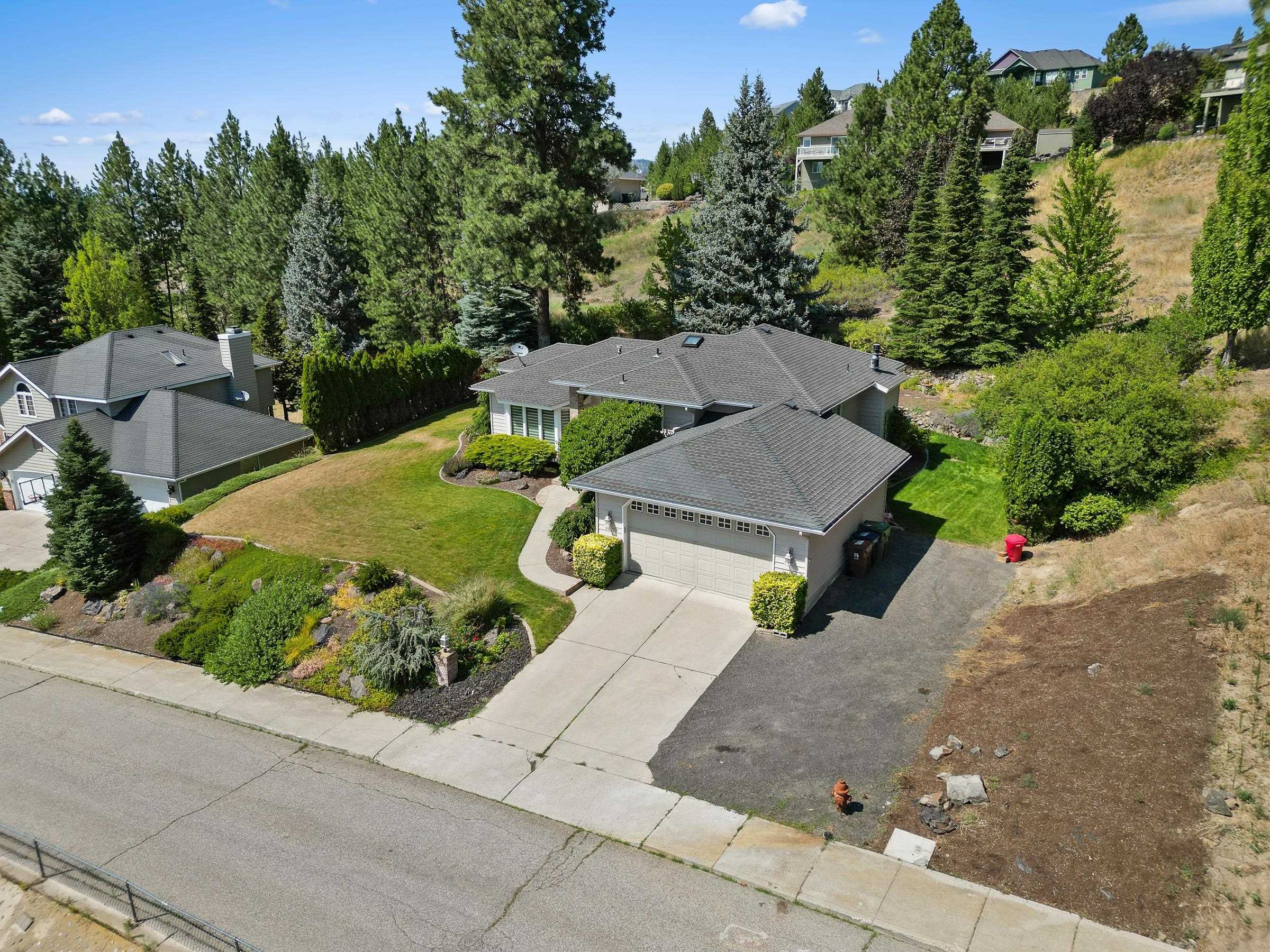 Property Photo:  4802 W Howesdale Dr  WA 99208 