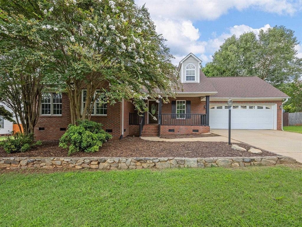 Property Photo:  358 Shadow Oak Court  SC 29316 