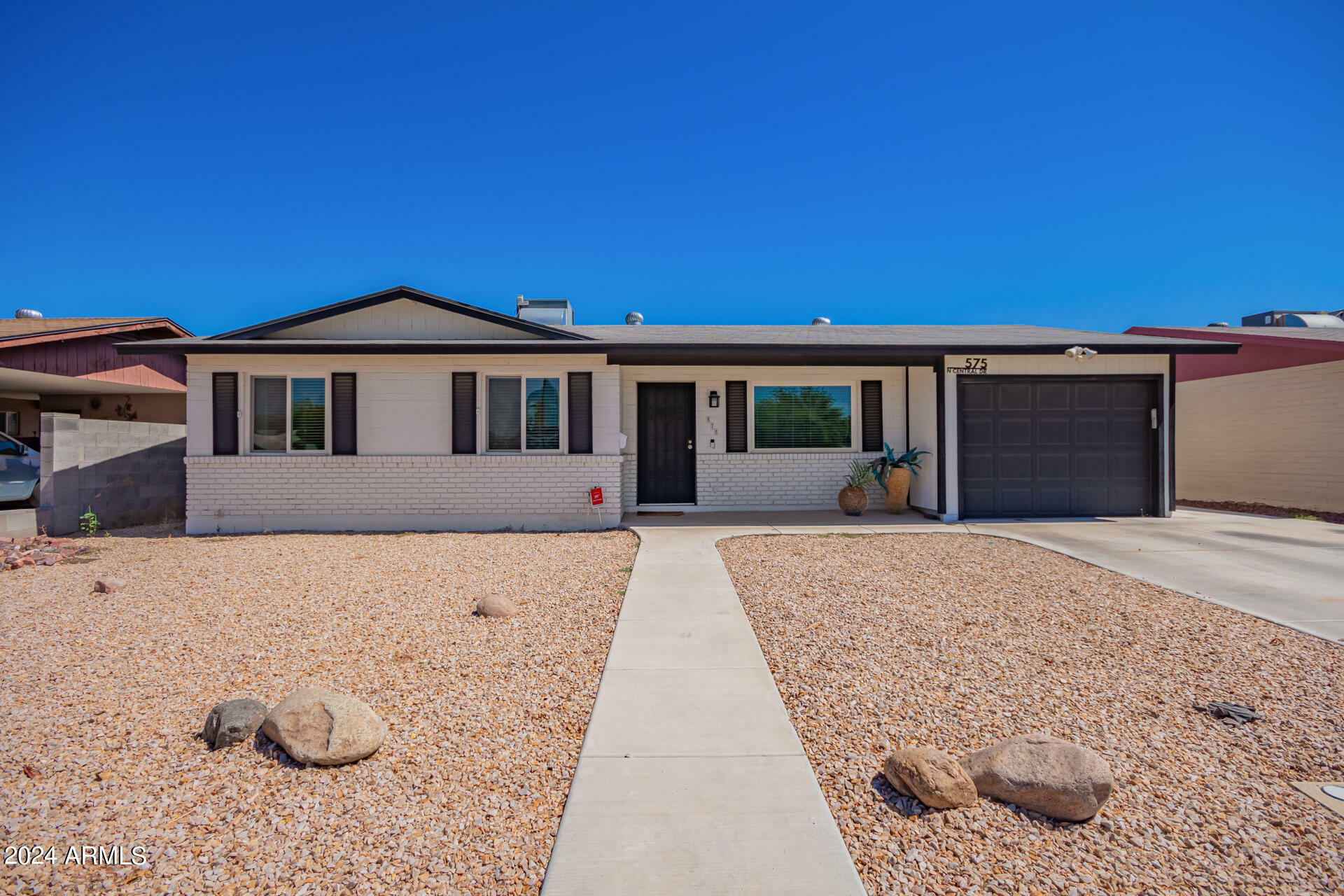 Property Photo:  575 N Central Drive  AZ 85224 