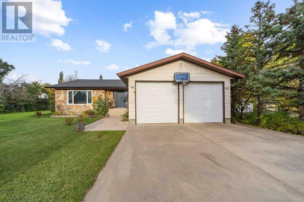 Property Photo:  4816 49 Street  AB T0B 2V0 