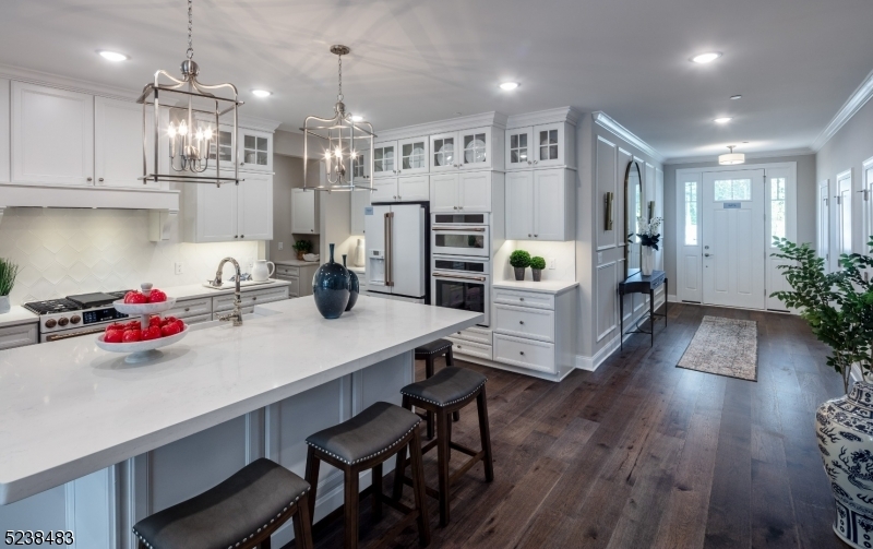 Property Photo: 33 Hillandale Dr 203 NJ 07945