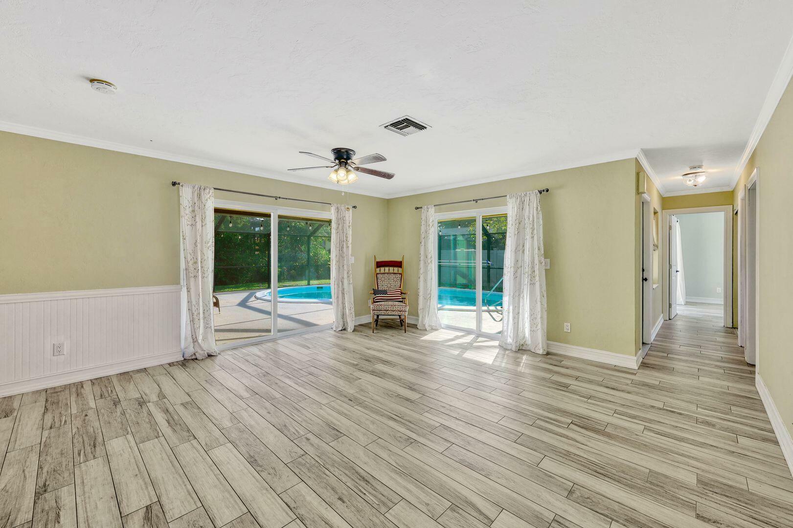 Property Photo:  155 Tahiti Road  FL 34145 