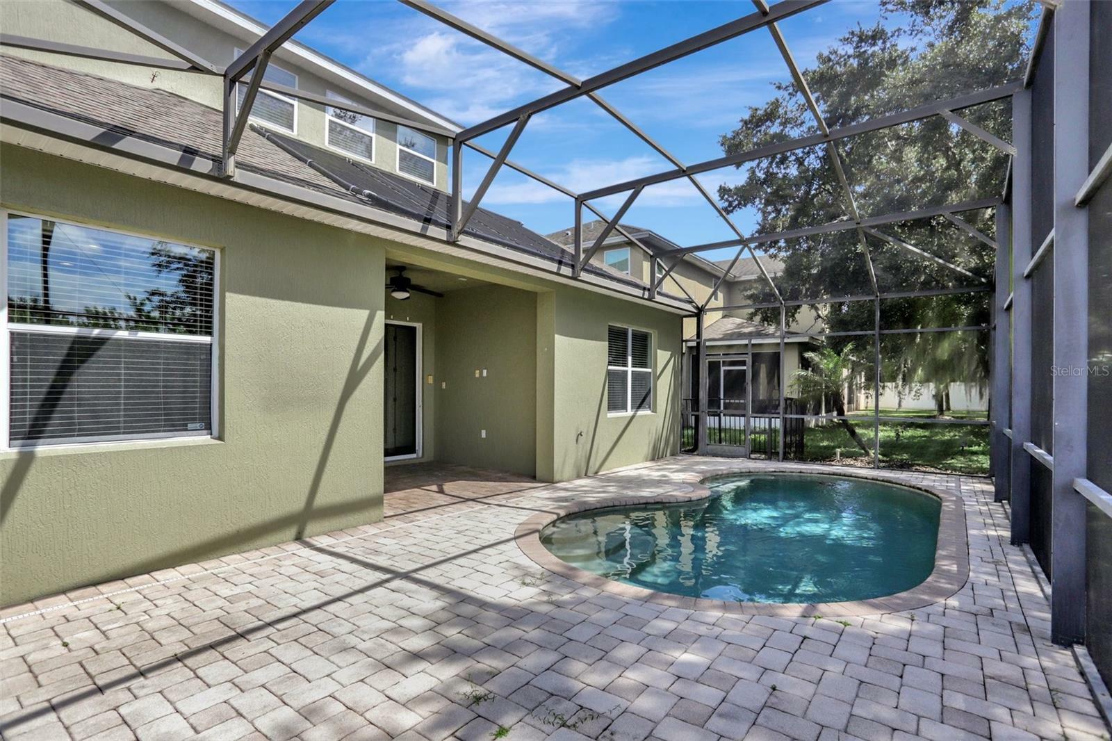 Property Photo:  6811 Helmsley Circle  FL 34786 