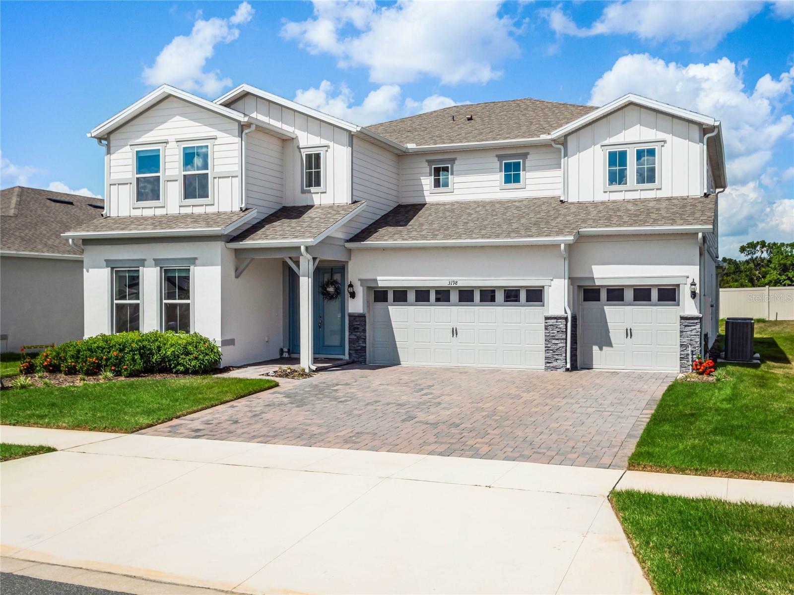 Property Photo: 3198 Sailing Pier Avenue FL 34787