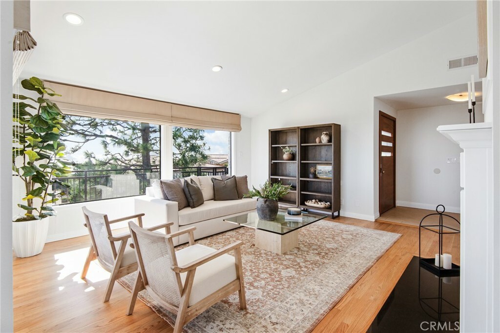 Property Photo: 30216 Matisse Drive CA 90275
