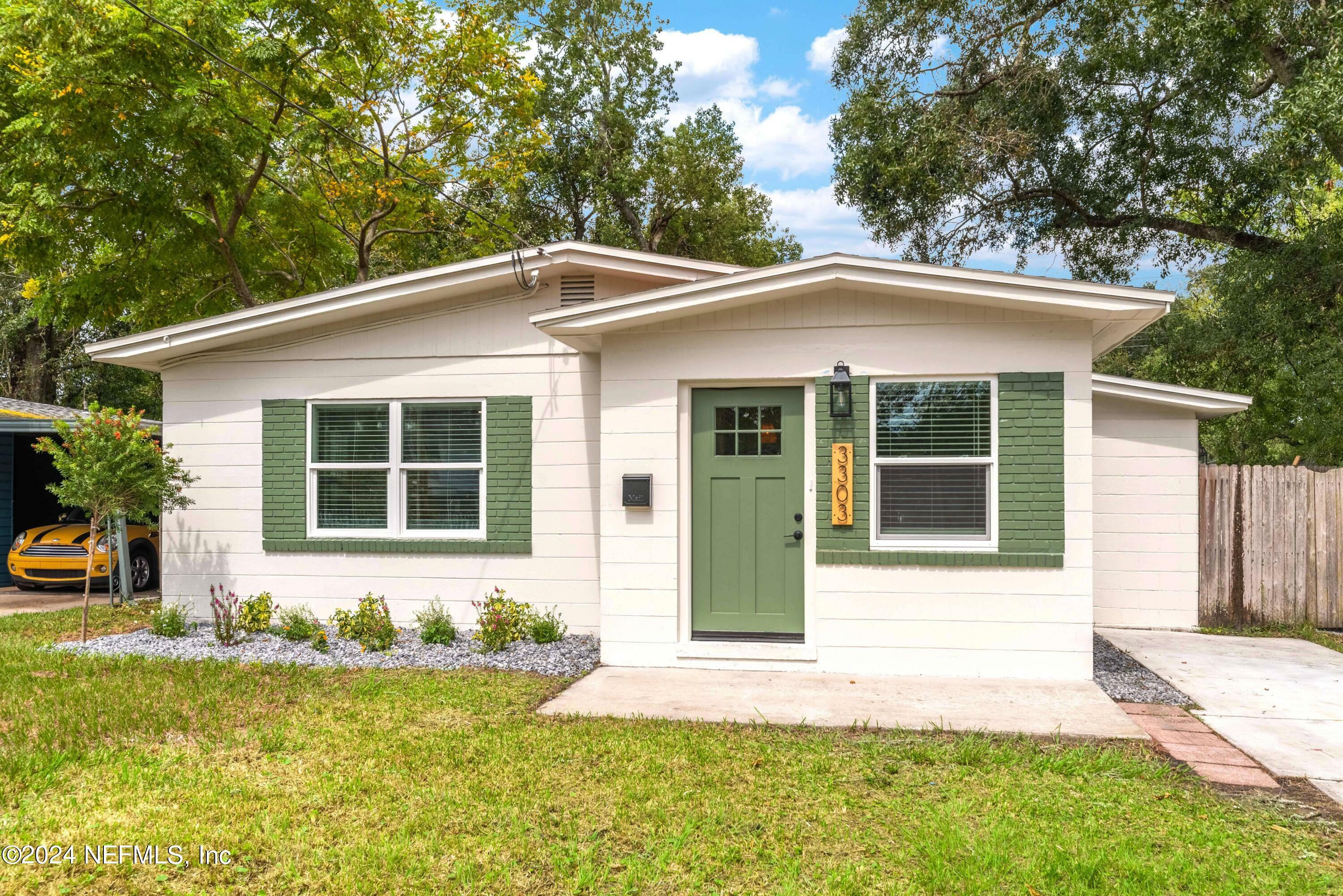 Property Photo:  3303 Plum Street  FL 32205 