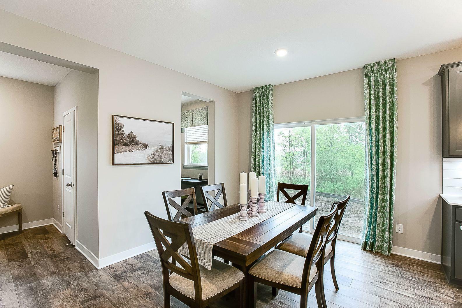 Property Photo:  8290 Brumby Trail  MN 55129 