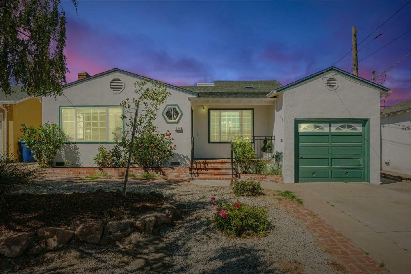 Property Photo:  224 Park Boulevard  CA 94030 